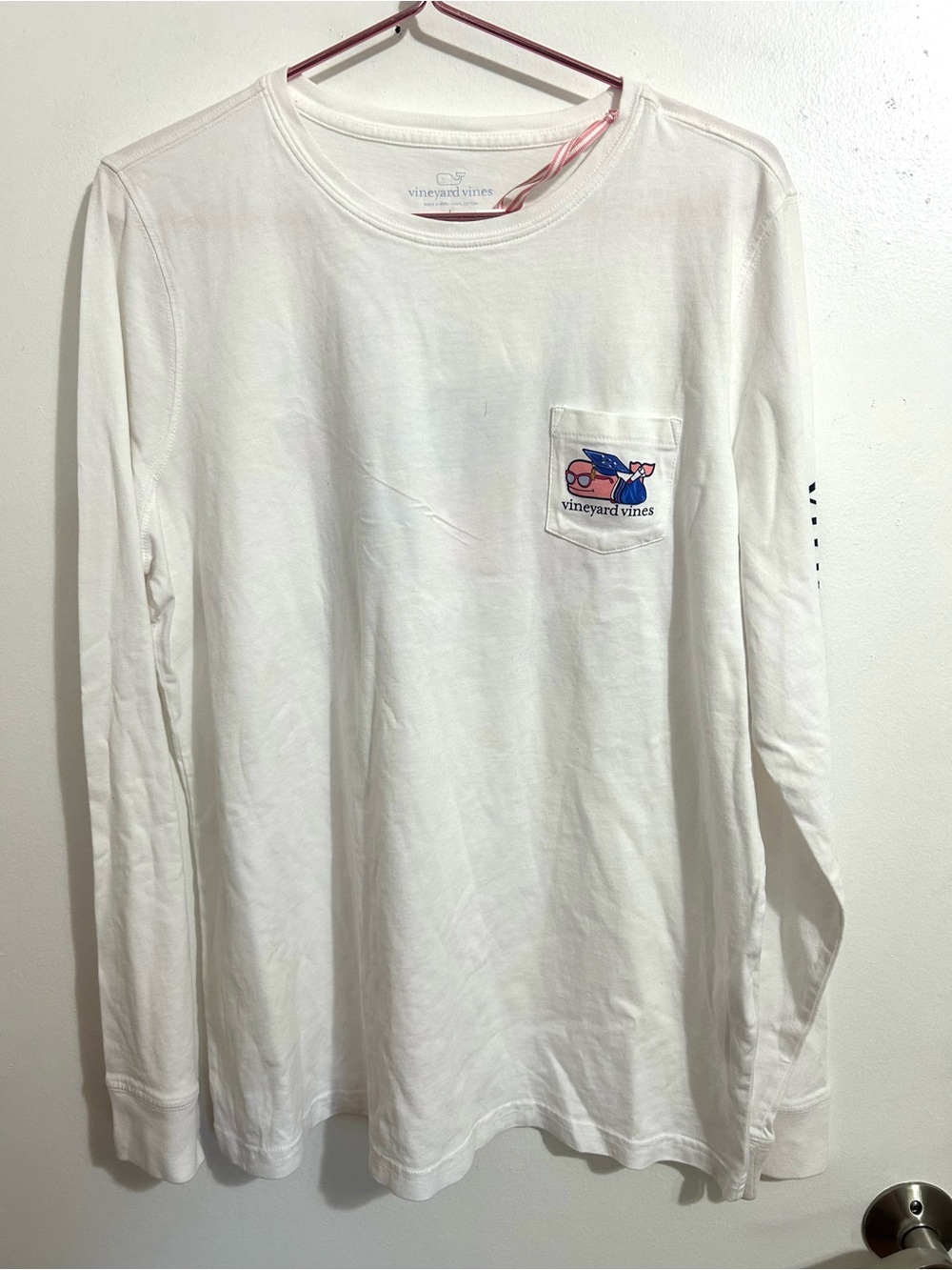 Women’s Large Vineyard Vines Graduation Long Sleeve Shirt, Large